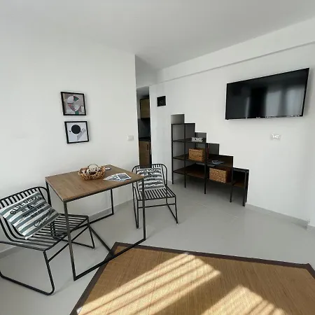 Vela 4 Apartment