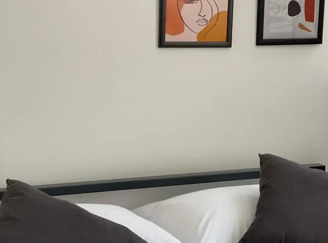 Vela 4 Apartment *